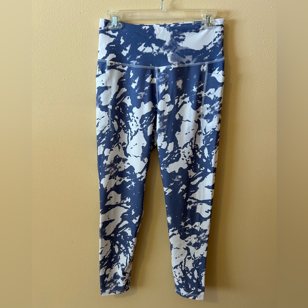 ebb & flow High Waist Yoga Pant/deep pockets in the front/Large/New Without Tags